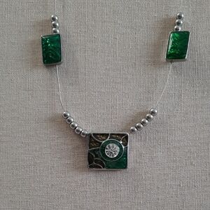 Elegant Green and Silver Necklace